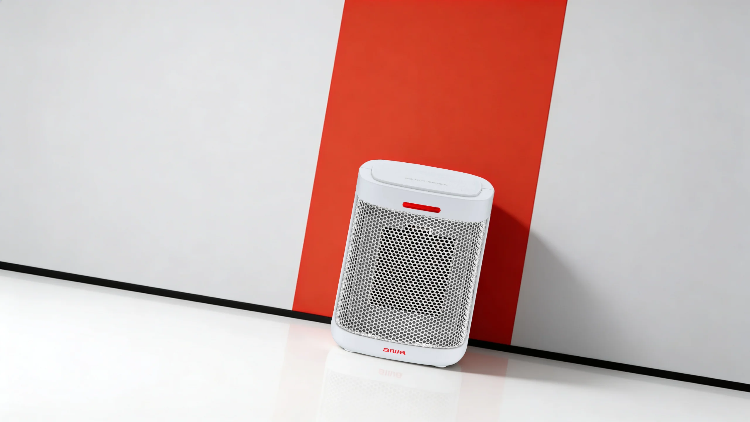 Aiwa -6" Mini Ceramic Heater - Slide 3