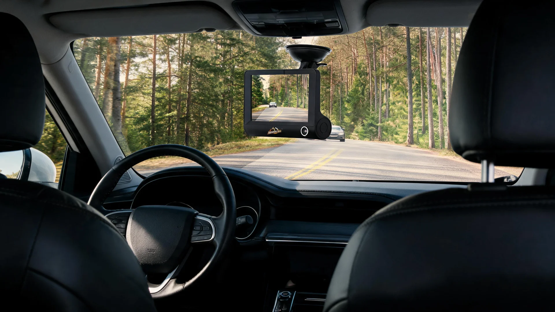 Universal 4-inch LCD 1080P HD Dual-Lens Dash Camera, G-sensor Detects Motion - Scene 7