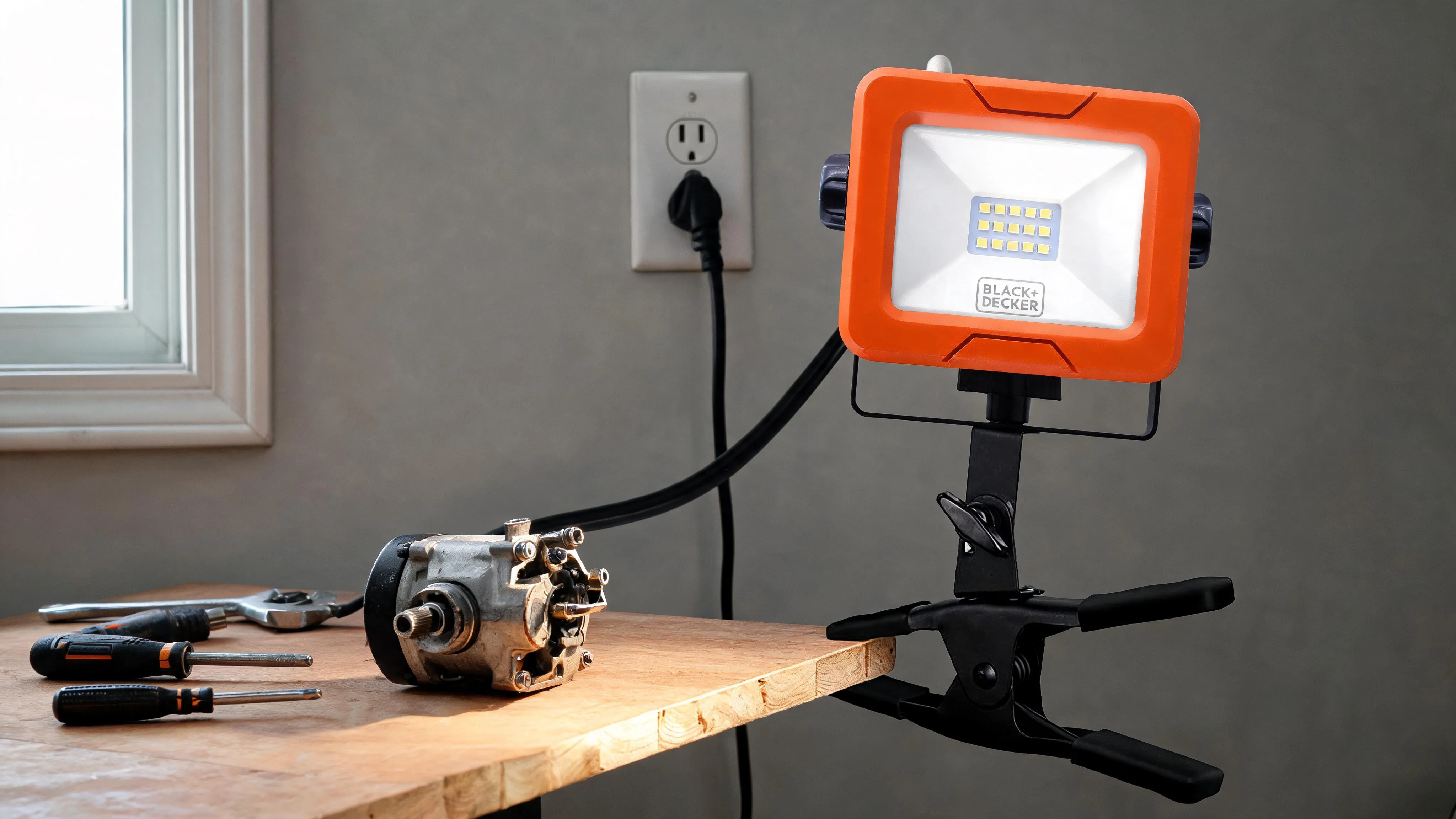 1,000 Lumens AC Plug-in LED Panel Work Light with Clamp Base - Scene 6